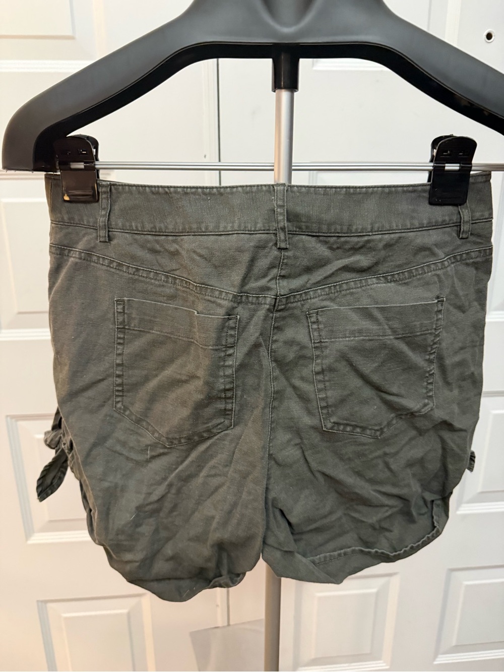 LC Lauren Conrad Olive Green Tie-Hem Casual Shorts - Picture 6 of 7